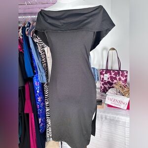 Off the shoulder LBD sz S